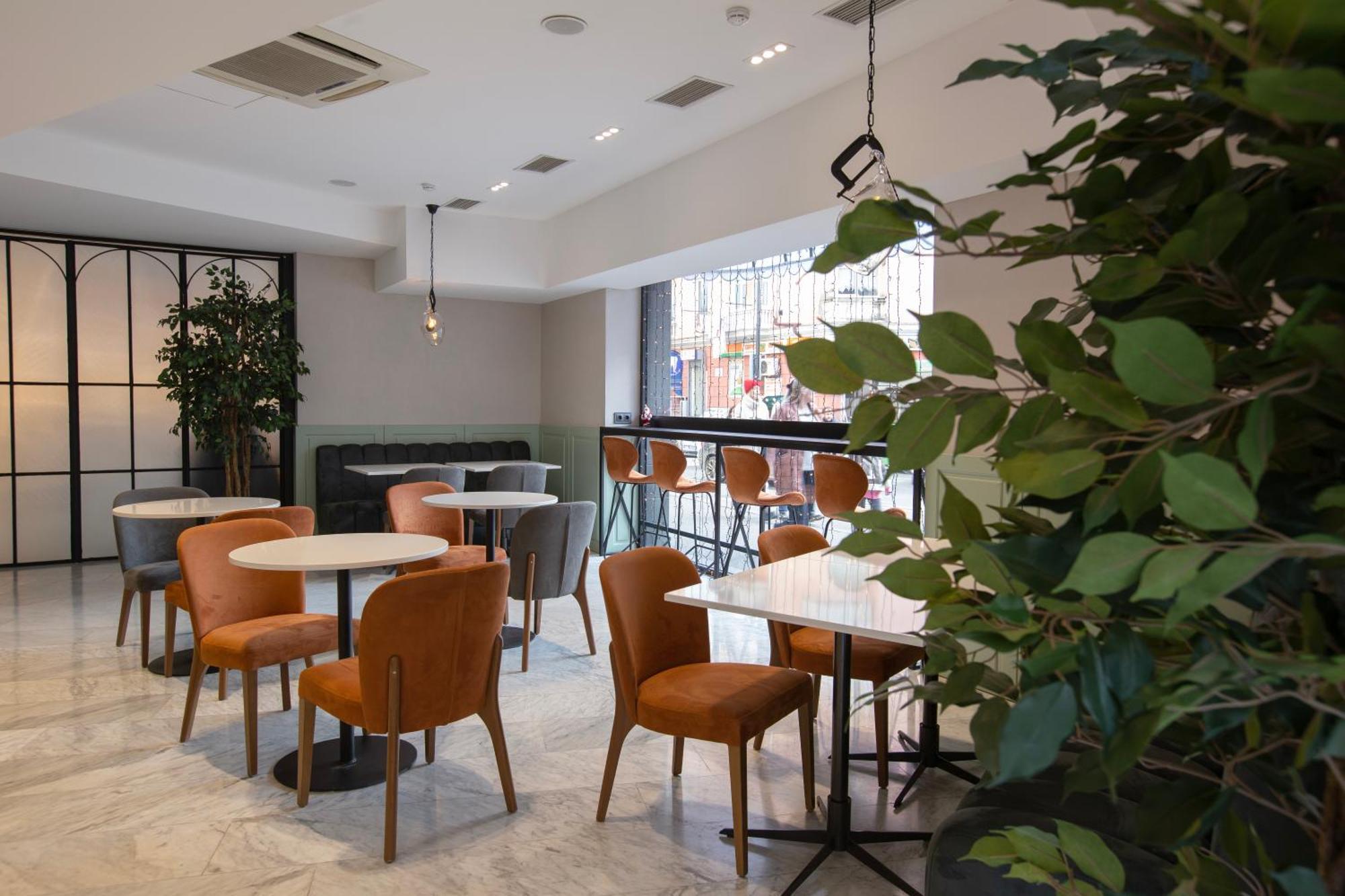 Avenue Hotel Tbilisi Eksteriør bilde