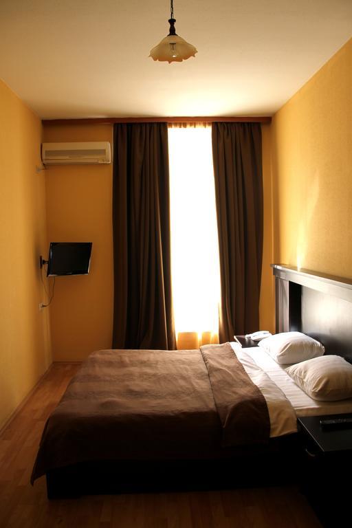 Avenue Hotel Tbilisi Rom bilde