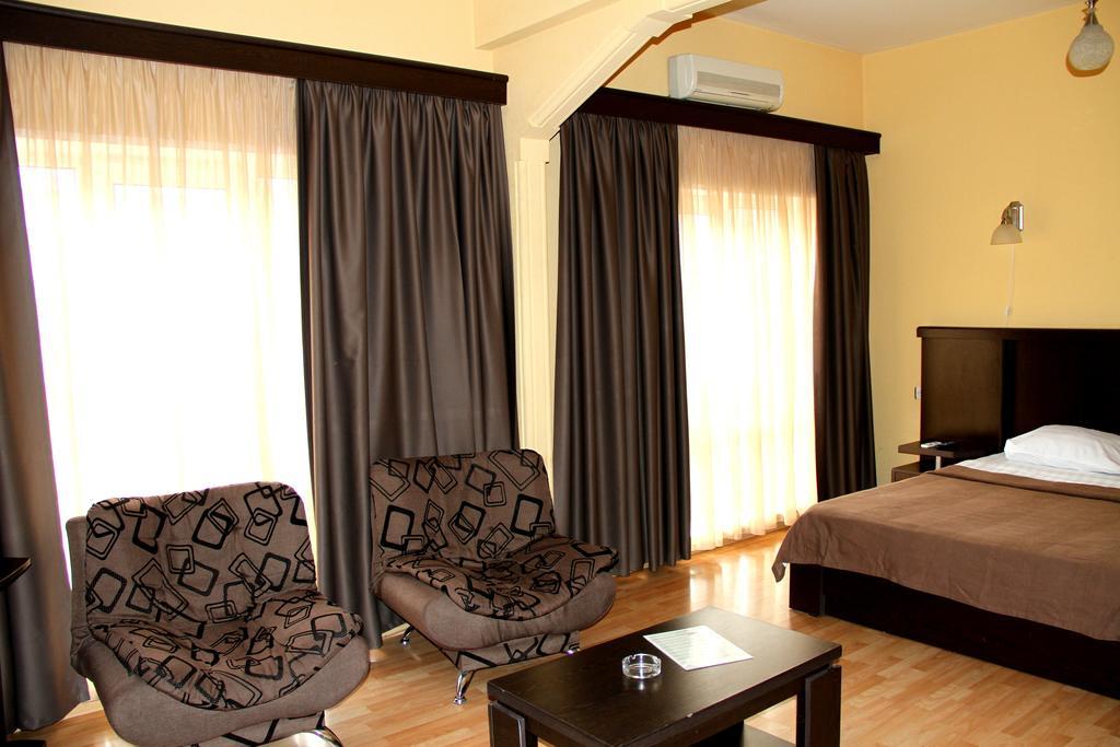 Avenue Hotel Tbilisi Rom bilde