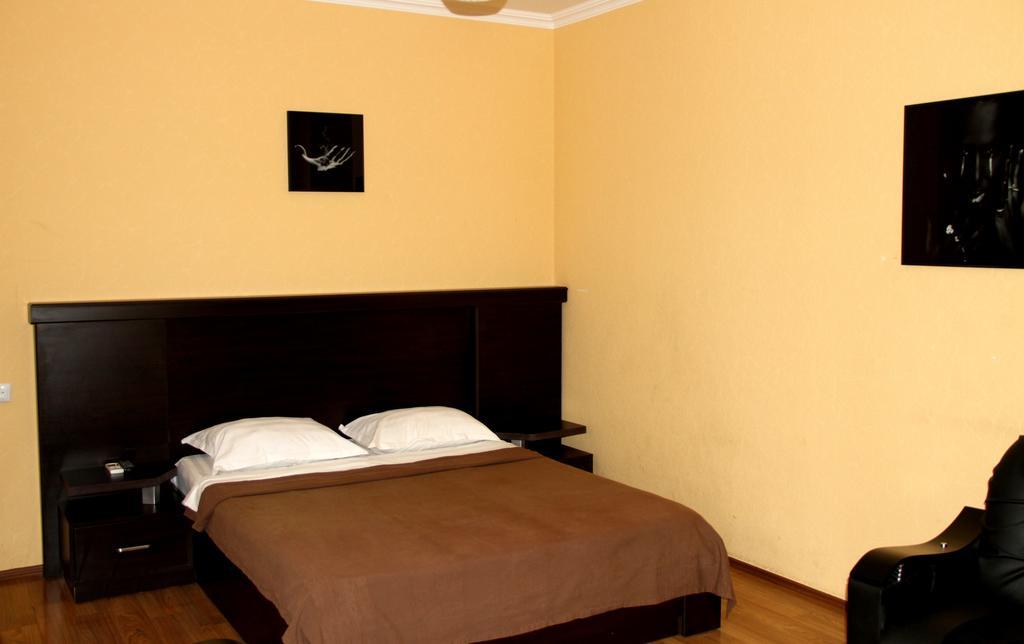 Avenue Hotel Tbilisi Rom bilde