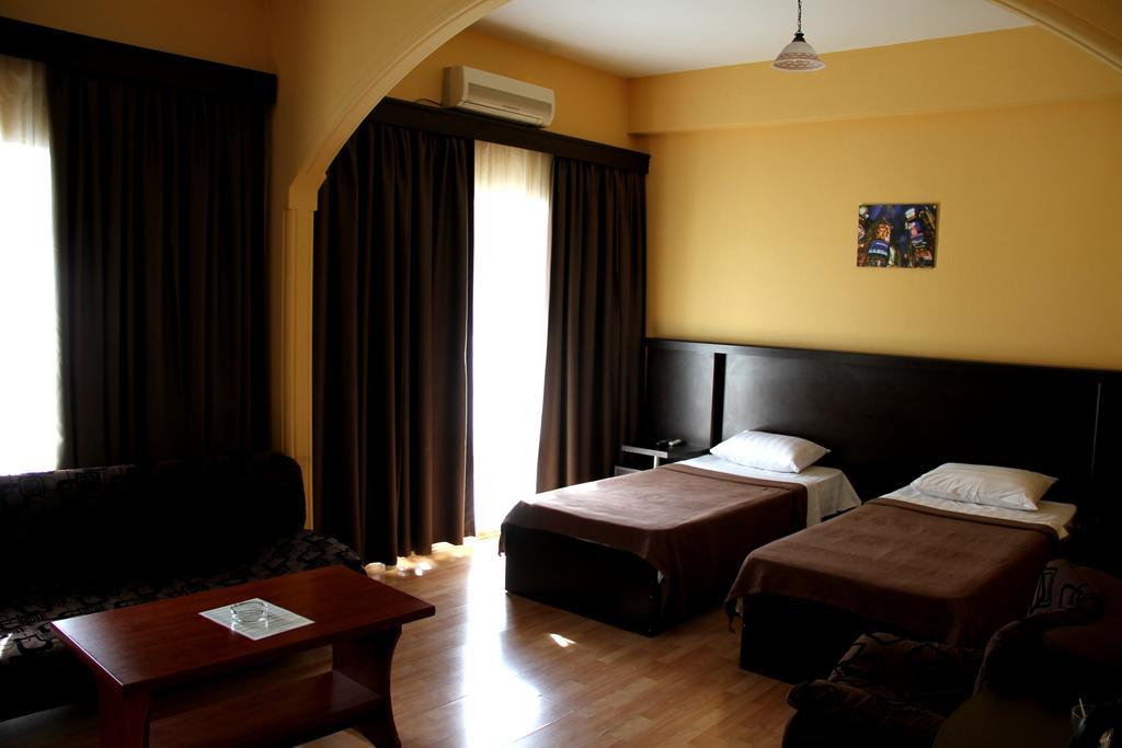 Avenue Hotel Tbilisi Rom bilde
