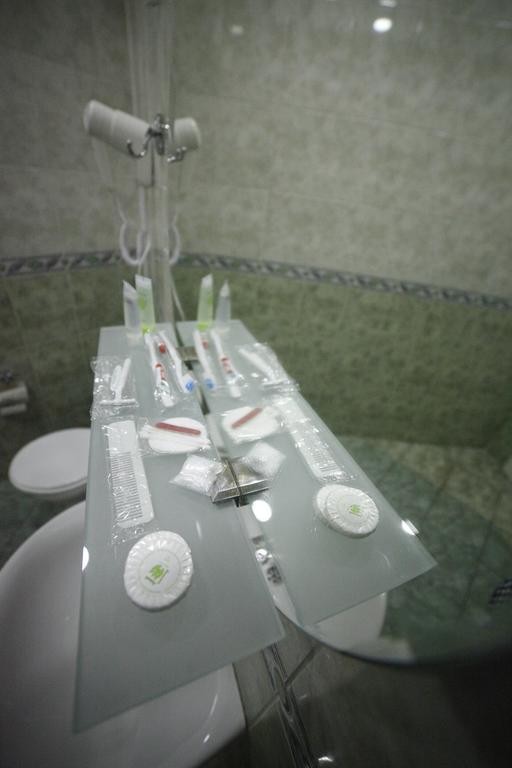 Avenue Hotel Tbilisi Rom bilde