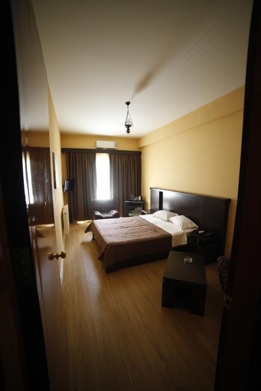 Avenue Hotel Tbilisi Rom bilde