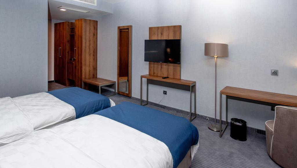 Avenue Hotel Tbilisi Eksteriør bilde